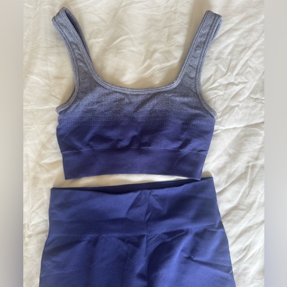 Adore Me Blue Ombré Activewear Set - Picture 4 of 7
